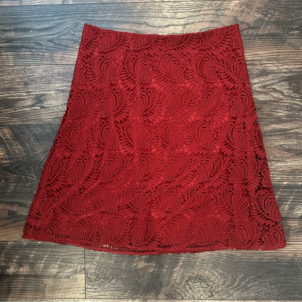 Loft | lace skirt